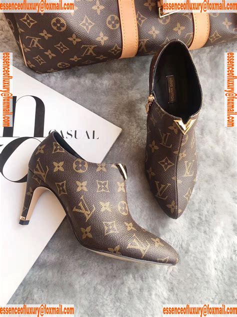 vuitton shoes replica|louis vuitton knock off tote.